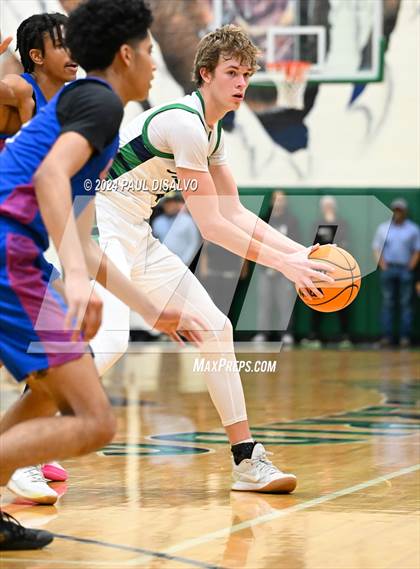 Thumbnail 2 in Cherry Creek vs. ThunderRidge (CHSAA 6A Sweet 16) photogallery.