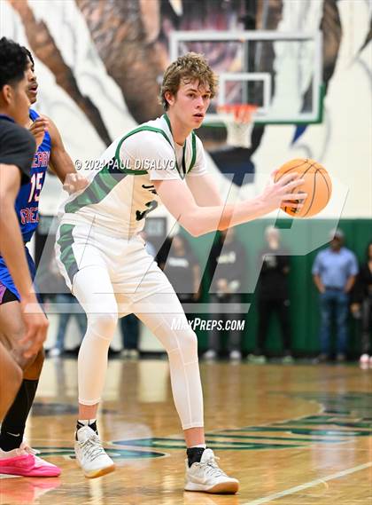 Thumbnail 2 in Cherry Creek vs. ThunderRidge (CHSAA 6A Sweet 16) photogallery.
