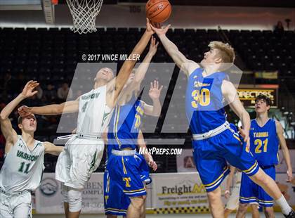 Thumbnail 2 in Vashon Island vs Tahoma photogallery.