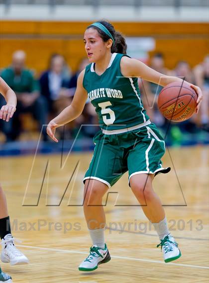 Thumbnail 1 in Warren vs Incarnate Word photogallery.
