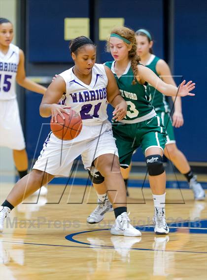 Thumbnail 3 in Warren vs Incarnate Word photogallery.