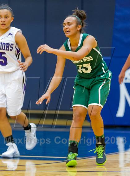 Thumbnail 3 in Warren vs Incarnate Word photogallery.