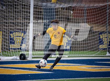 Thumbnail 2 in Ridgeland vs. Center Hill (MHSAA 6A 2nd Round) photogallery.