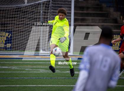 Thumbnail 1 in Ridgeland vs. Center Hill (MHSAA 6A 2nd Round) photogallery.
