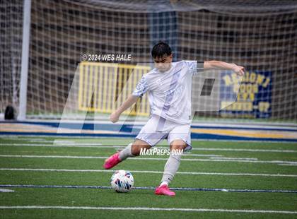 Thumbnail 1 in Ridgeland vs. Center Hill (MHSAA 6A 2nd Round) photogallery.