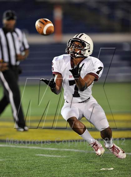 Thumbnail 1 in Don Bosco Prep vs Gilman (Patriot Classic) photogallery.