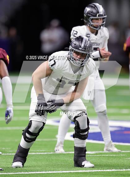 Thumbnail 3 in Dripping Springs vs. Vandegrift (UIL 6A D2 Football Quarterfinal) photogallery.