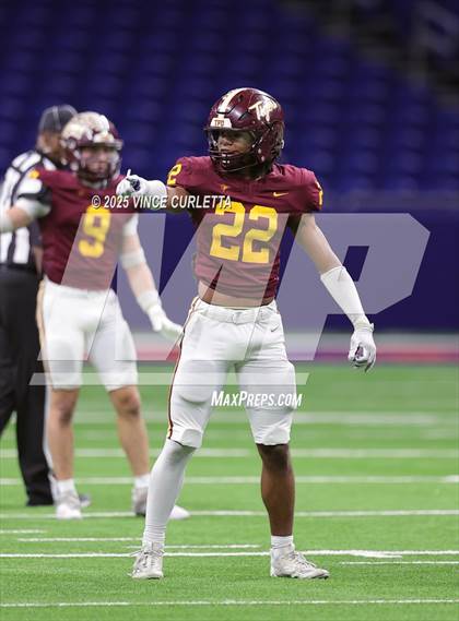 Thumbnail 1 in Dripping Springs vs. Vandegrift (UIL 6A D2 Football Quarterfinal) photogallery.