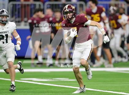 Thumbnail 2 in Dripping Springs vs. Vandegrift (UIL 6A D2 Football Quarterfinal) photogallery.