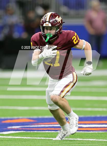 Thumbnail 3 in Dripping Springs vs. Vandegrift (UIL 6A D2 Football Quarterfinal) photogallery.