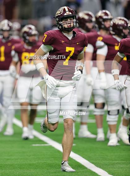 Thumbnail 1 in Dripping Springs vs. Vandegrift (UIL 6A D2 Football Quarterfinal) photogallery.