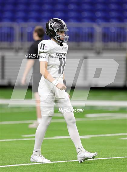 Thumbnail 2 in Dripping Springs vs. Vandegrift (UIL 6A D2 Football Quarterfinal) photogallery.