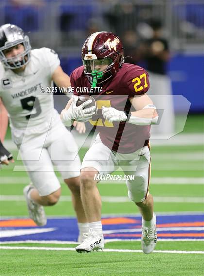 Thumbnail 2 in Dripping Springs vs. Vandegrift (UIL 6A D2 Football Quarterfinal) photogallery.