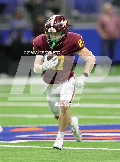 Thumbnail 1 in Dripping Springs vs. Vandegrift (UIL 6A D2 Football Quarterfinal) photogallery.