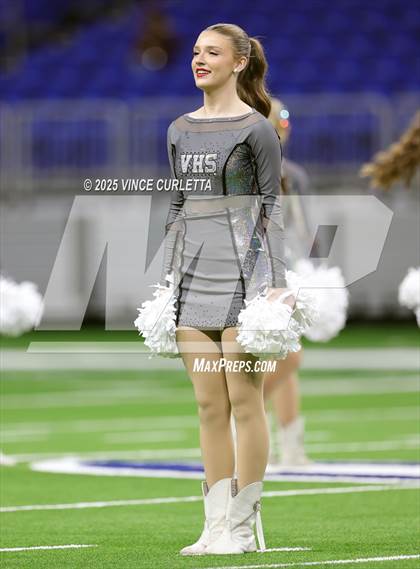 Thumbnail 1 in Dripping Springs vs. Vandegrift (UIL 6A D2 Football Quarterfinal) photogallery.
