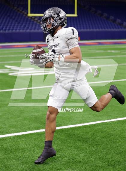 Thumbnail 2 in Dripping Springs vs. Vandegrift (UIL 6A D2 Football Quarterfinal) photogallery.