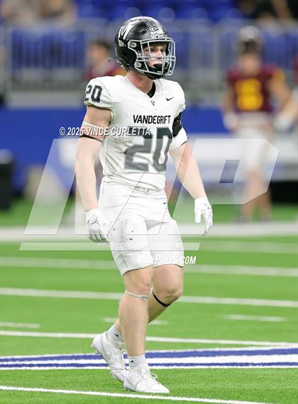 Thumbnail 1 in Dripping Springs vs. Vandegrift (UIL 6A D2 Football Quarterfinal) photogallery.