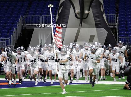 Thumbnail 1 in Dripping Springs vs. Vandegrift (UIL 6A D2 Football Quarterfinal) photogallery.
