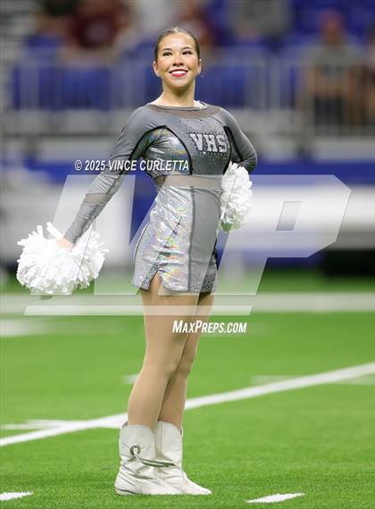 Thumbnail 3 in Dripping Springs vs. Vandegrift (UIL 6A D2 Football Quarterfinal) photogallery.