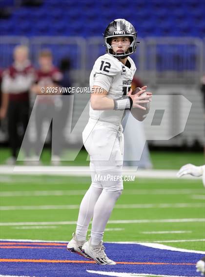 Thumbnail 1 in Dripping Springs vs. Vandegrift (UIL 6A D2 Football Quarterfinal) photogallery.