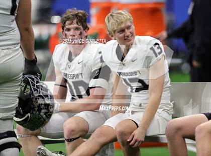 Thumbnail 1 in Dripping Springs vs. Vandegrift (UIL 6A D2 Football Quarterfinal) photogallery.