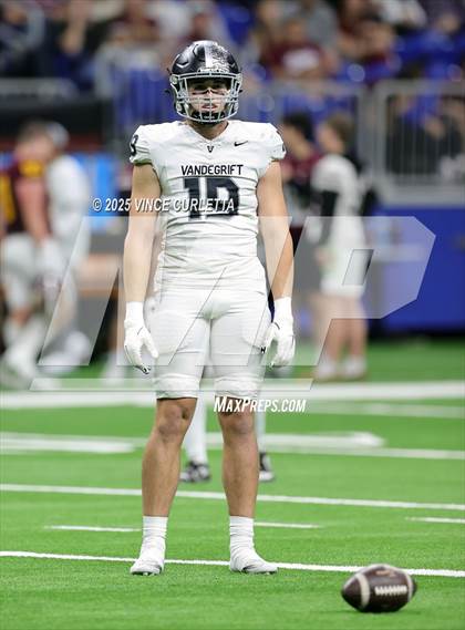 Thumbnail 1 in Dripping Springs vs. Vandegrift (UIL 6A D2 Football Quarterfinal) photogallery.