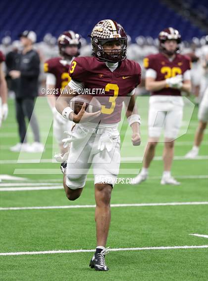 Thumbnail 2 in Dripping Springs vs. Vandegrift (UIL 6A D2 Football Quarterfinal) photogallery.