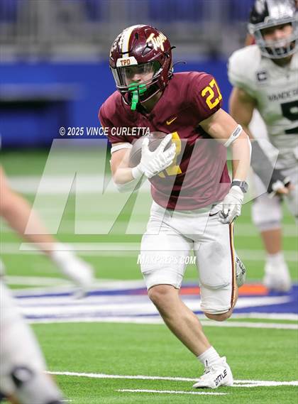 Thumbnail 2 in Dripping Springs vs. Vandegrift (UIL 6A D2 Football Quarterfinal) photogallery.