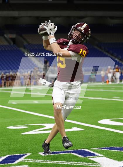 Thumbnail 1 in Dripping Springs vs. Vandegrift (UIL 6A D2 Football Quarterfinal) photogallery.