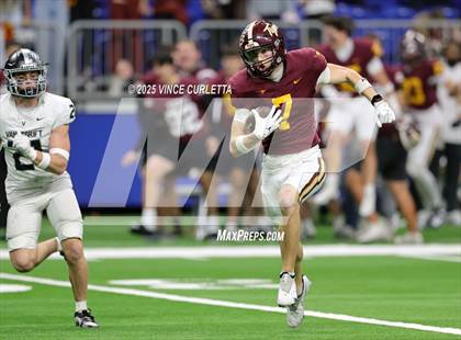 Thumbnail 3 in Dripping Springs vs. Vandegrift (UIL 6A D2 Football Quarterfinal) photogallery.