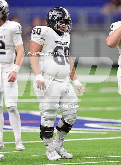 Thumbnail 1 in Dripping Springs vs. Vandegrift (UIL 6A D2 Football Quarterfinal) photogallery.