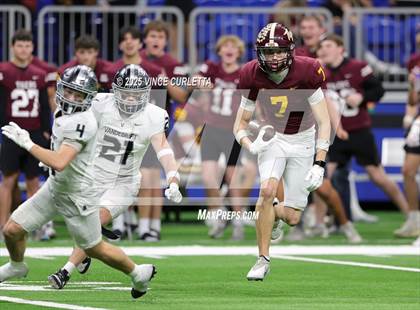 Thumbnail 3 in Dripping Springs vs. Vandegrift (UIL 6A D2 Football Quarterfinal) photogallery.