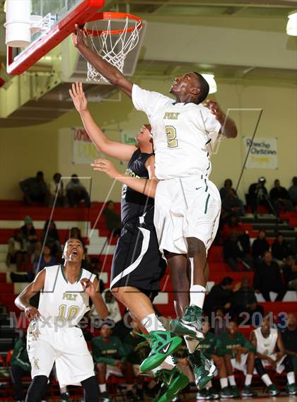 Thumbnail 3 in Narbonne vs. Long Beach Poly (Pacific Shores Tournament) photogallery.