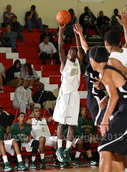Thumbnail 3 in Narbonne vs. Long Beach Poly (Pacific Shores Tournament) photogallery.