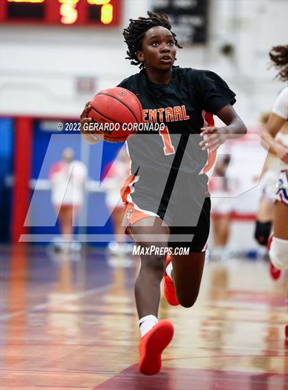 Thumbnail 3 in Central @ East Union (CIF NorCal D3 Regional - Round 1) photogallery.
