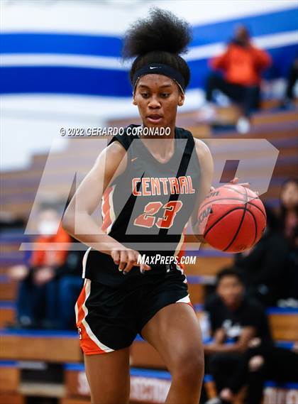 Thumbnail 3 in Central @ East Union (CIF NorCal D3 Regional - Round 1) photogallery.