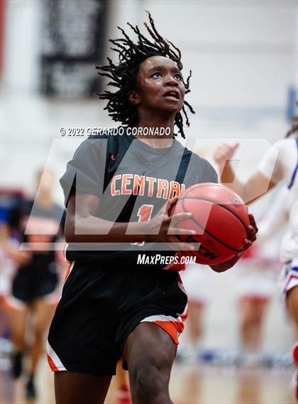 Thumbnail 1 in Central @ East Union (CIF NorCal D3 Regional - Round 1) photogallery.