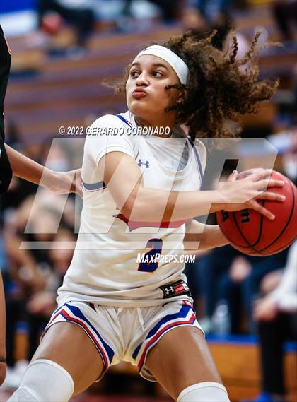 Thumbnail 1 in Central @ East Union (CIF NorCal D3 Regional - Round 1) photogallery.