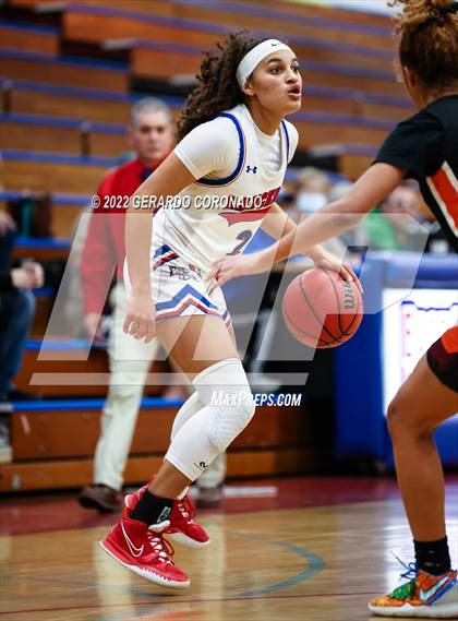 Thumbnail 3 in Central @ East Union (CIF NorCal D3 Regional - Round 1) photogallery.