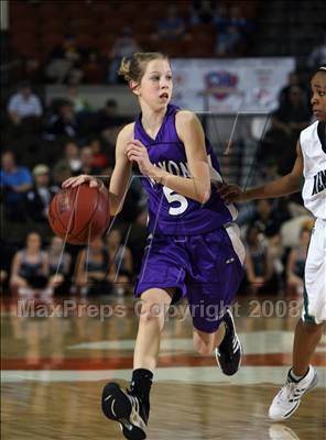 Thumbnail 3 in Kennedale vs. Canyon (UIL 3A Final) photogallery.