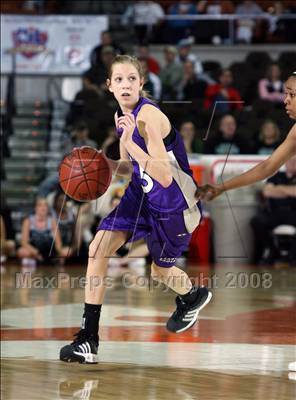 Thumbnail 2 in Kennedale vs. Canyon (UIL 3A Final) photogallery.