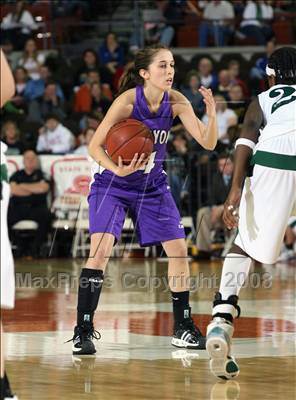 Thumbnail 2 in Kennedale vs. Canyon (UIL 3A Final) photogallery.