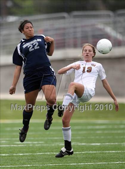 Thumbnail 3 in Westwood vs Bryan (Regional Semifinal) photogallery.