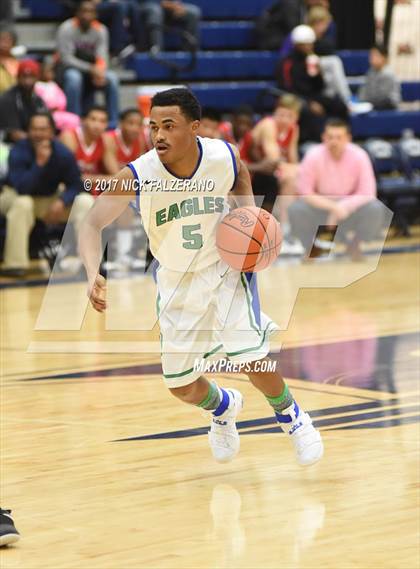 Thumbnail 2 in Wesley Christian vs. Chaminade-Julienne photogallery.