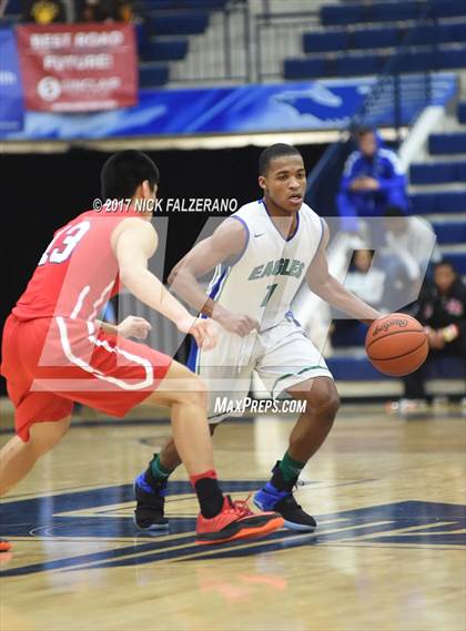 Thumbnail 3 in Wesley Christian vs. Chaminade-Julienne photogallery.