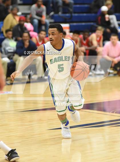 Thumbnail 1 in Wesley Christian vs. Chaminade-Julienne photogallery.