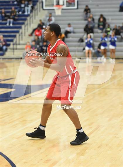 Thumbnail 3 in Wesley Christian vs. Chaminade-Julienne photogallery.