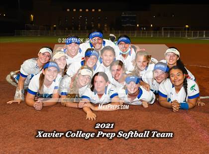 Thumbnail 3 in O'Connor @ Xavier College Prep - Seniors photogallery.