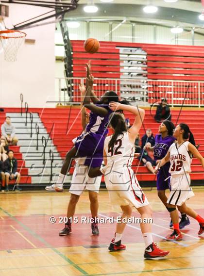 Thumbnail 3 in Foster vs Sammamish photogallery.