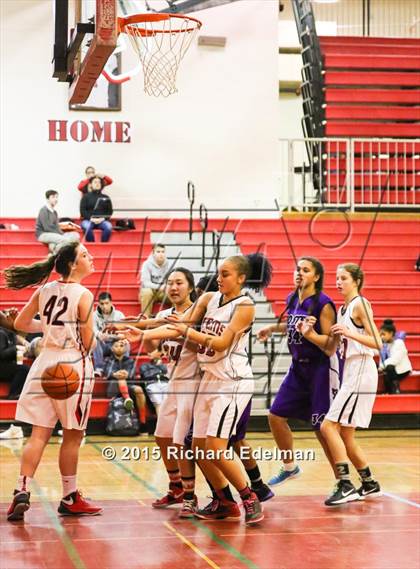 Thumbnail 3 in Foster vs Sammamish photogallery.
